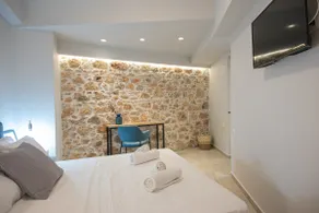 M&E house city center private parking - Image 3
