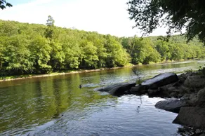 Riverfront - Whittled Duck River Camp - Image 2