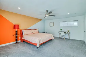 West Side 5 bedroom Home. Great Location !!! - Image 2