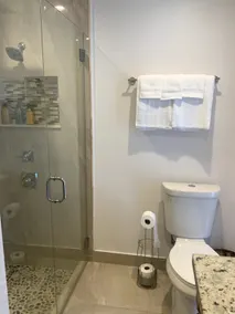 Adoni Holm Guest Suite - Image 5
