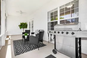 The American Dream - 4 Bedroom Full Home in FWB - Image 4