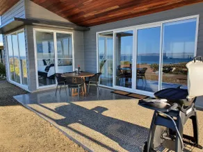 Wild Retreat - Luxury Home with Magnificent Views - Image 3