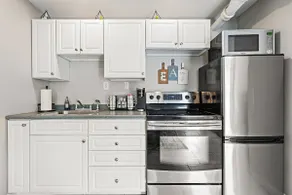 Heart Of The Hudson Valley Apartment - Image 3