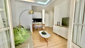 Lovely Spacious 1-Bedroom with Patio, AC,Fiber. - Image 2