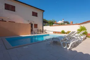 Haus MELLY mit Schwimmbad - Image 3