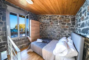 TerraZeus - Stone House Beachfront 2 - Image 5