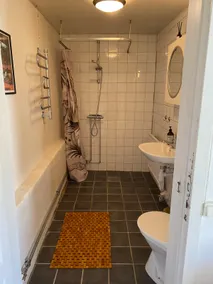 Fantastic, centrally located courtyard house for rent - Image 5