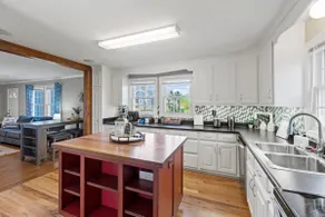 Travelers Rest Pet-Friendly 3BR, Porch & Grill - Image 4