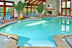 Nordic Village| Sleeps 8| Mtn Views| Mins to Hiking & Tax-free Shopping - Image 3