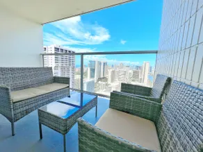 Two Amazing Views in One Spacious Condo Getaway - Image 3
