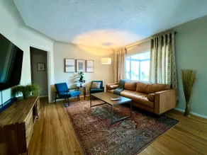 BOHO Modern Home near NOB HILL - Image 3