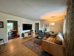 BOHO Modern Home near NOB HILL - Image 2
