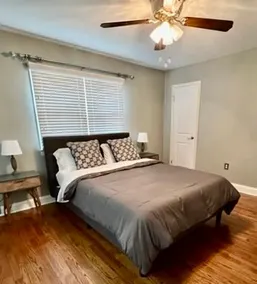 Modern Farmhouse Near Windrock - Image 3