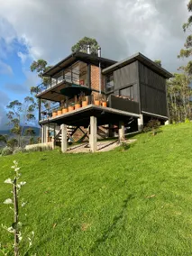 Architect’s home at the Lake - Image 5