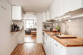 Central | Picturesque | Apartment #1 - Image 3