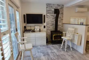 Lovely secluded Woodland Beach retreat with hottub - Image 3
