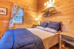 2 separate Cabins by the water - Image 5