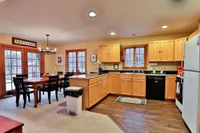 Frog Pond House - Image 5