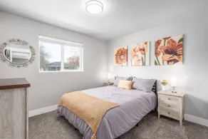 Spacious 5BR Home Mins to Downtown - Image 3
