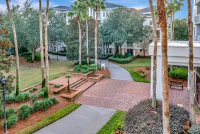 Baytowne Wharf/Sandestin resort - steps to shopping, restaurants, events & fun! - Image 4