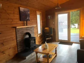 Lodge 37 Rowardennan, Loch Lomond - Image 2
