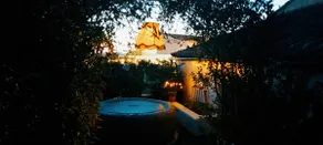 A beautiful country house with a fireplace and garden - Image 5