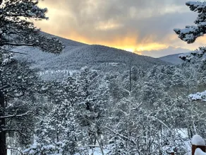Modern, 2 bedroom + loft cabin with beautiful view. Perfect getaway. Quiet! - Image 3