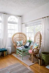 Palm Beach Chic Pink Bungalow: King Bed - Image 4