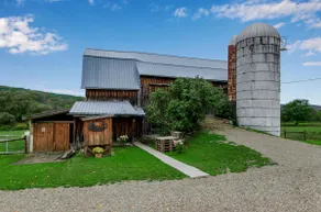 Equestrian Estates Horse Farm - Image 4