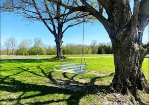 Historical Octagon 3 bedroom home in the country! - Image 3