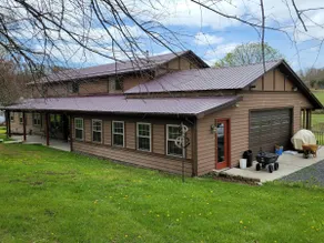 Hot Tub + Fishing Pond + King Suite Retreat (8-10) - Image 4