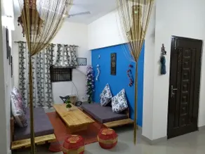 Maya's - Image 4