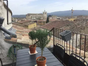 Apartment in historic center / panoramic view - Image 2