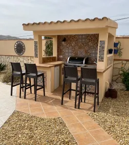 Al fresco living with private pool - Image 2