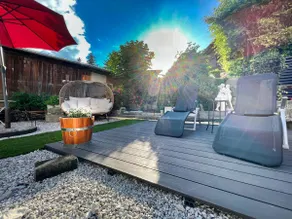 Nice place right in the center with terrace - Image 3