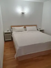 Schöne Wohnung mit Terrasse - Image 5