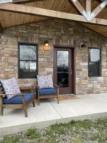 Peaceful Retreat - Near Hiking & OU! - Image 3