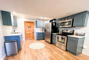 Cutesy Cozy Casa 2 BR Basement Apt. w/hot tub - Image 5