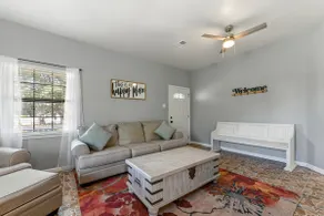 Cheerful 2 bedroom, 2bath. Close to all casinos! - Image 3