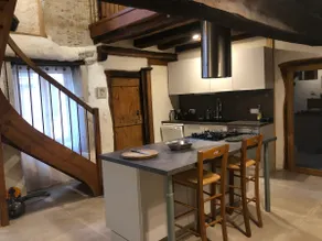 Bioclimatic duplex between old village and nature - Image 3