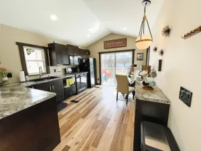 Adorable Cottage on GREAT Fishing Lake - Image 3