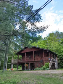 Lalaland Cottage: 10-Acres Getaway Across Mazinaw - Image 3