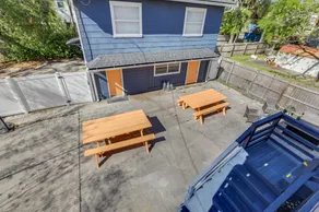 921- Sleeps 5 & Pets, Cozy San Marco Home Near Fun - Image 2