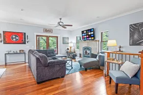 Side ofLookout Mtn-2 Story Hideaway-Sleeps14- Chatt Vistas - Image 2