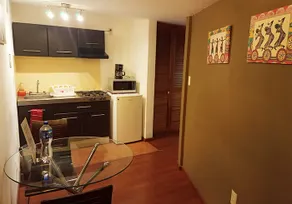 1C Elegant suite, tranquility, and ideal location. - Image 3