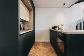 Design Apartment, Prime Dresden Spot – 7 Guests - Image 5