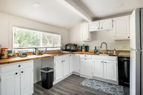 2 Hidden Wine Country Gem Upstairs Unit - Image 4