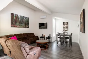 2 Hidden Wine Country Gem Upstairs Unit - Image 3