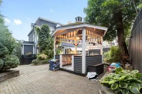 5Bd Heritage Dream Home in the heart of Downtown! - Image 3