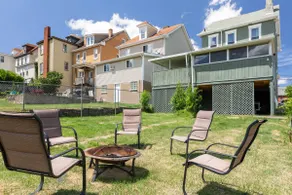 Large house to relax with friends and family - Image 2